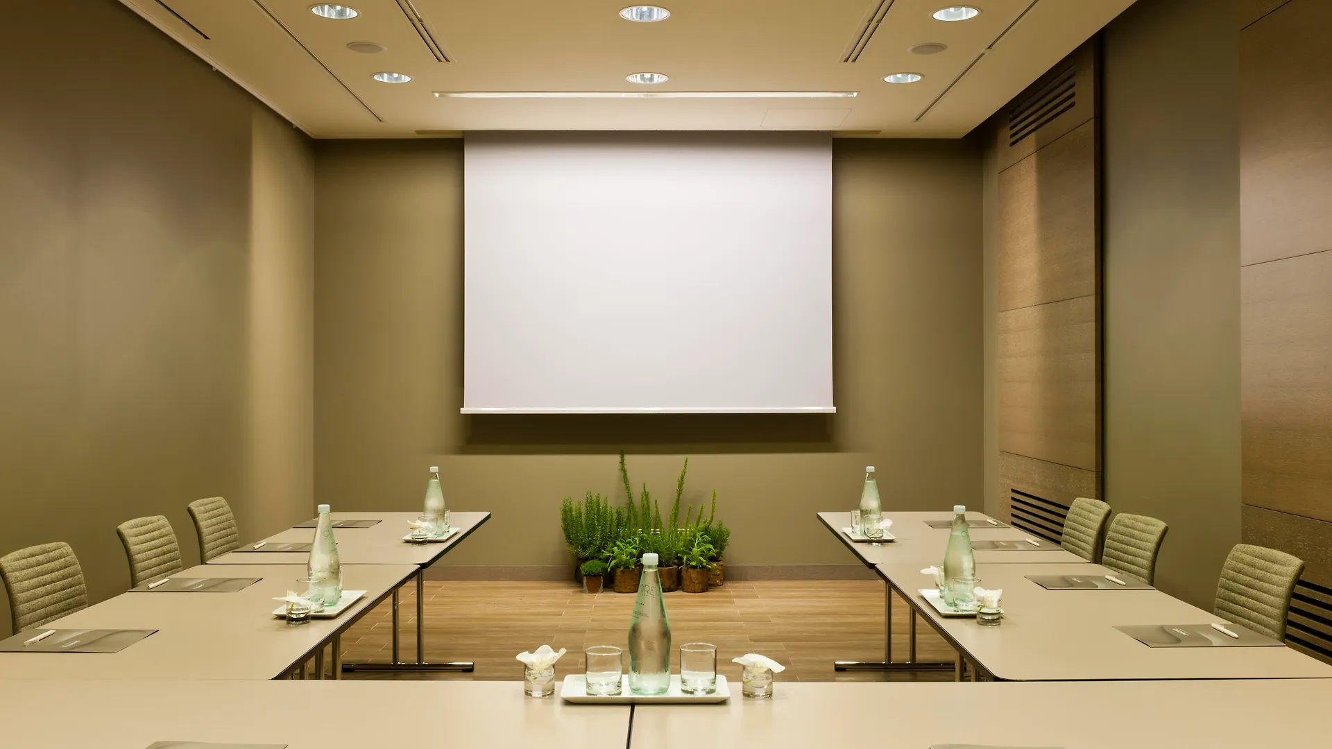 **** Hotel Starhotels Echo Milan Italy