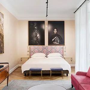 5* Hotel Galleria Vik - Townhouse Galleria - Small Luxury Of The World