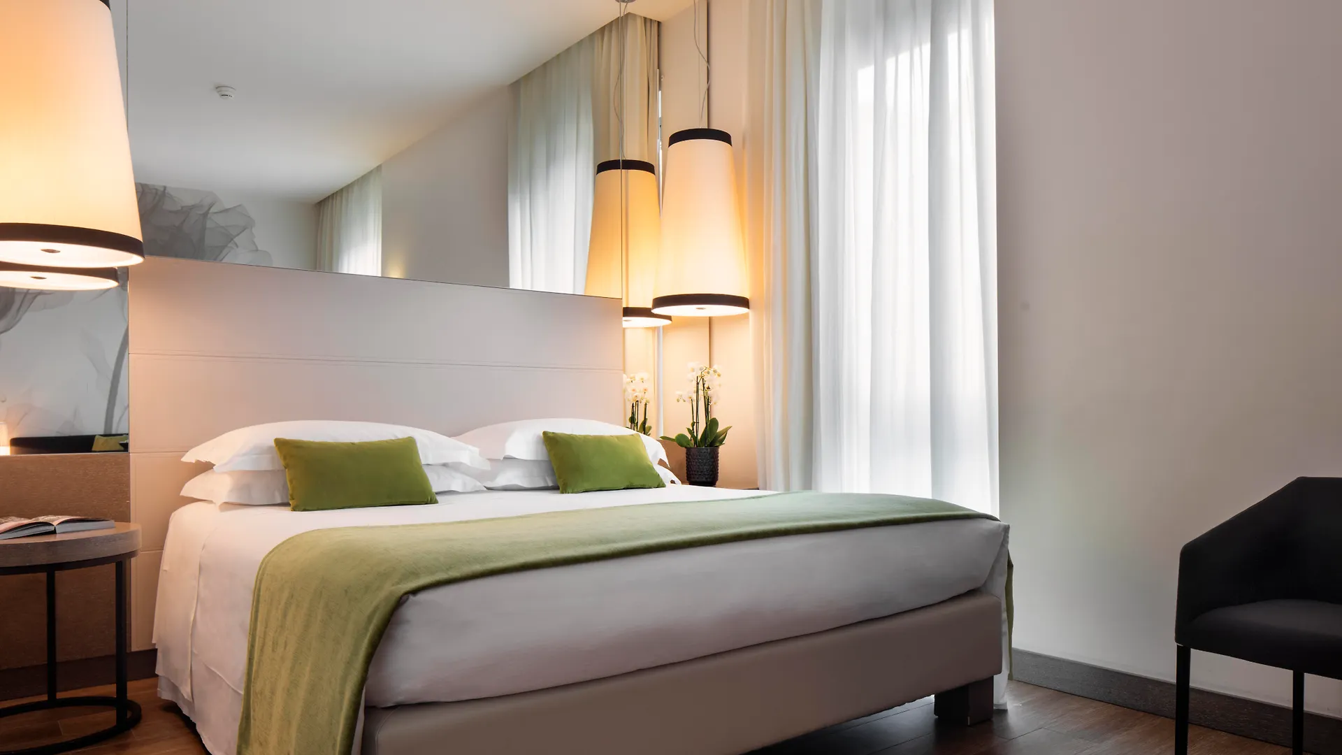 Starhotels Echo Milano 4*,  Italien