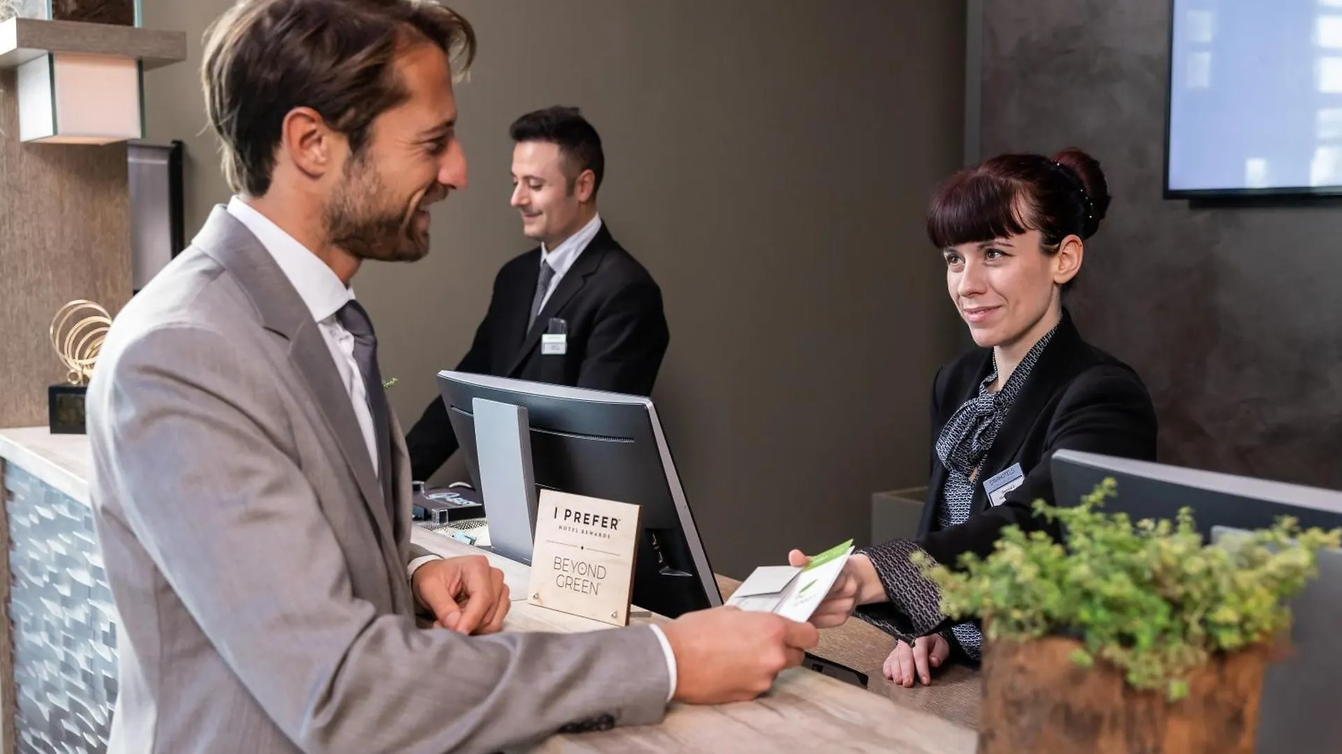 **** Hotel Starhotels Echo Milano Italien