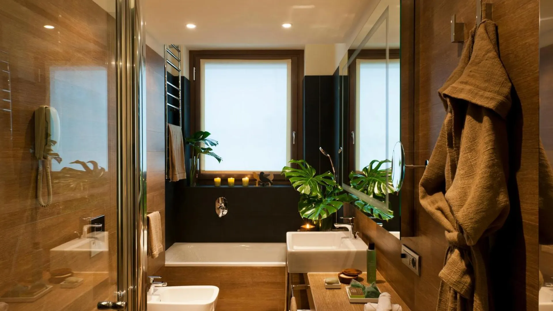 Starhotels Echo Milaan 4*,